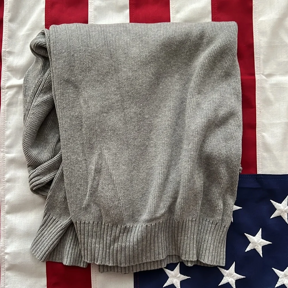 GAP sweater w high collar - Picture 10 of 14